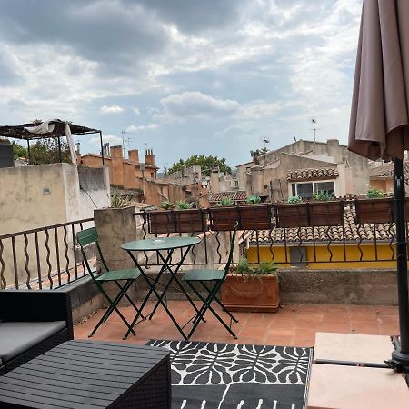 Une Terrasse Sur Les Toits Aix-en-Provence Extérieur photo